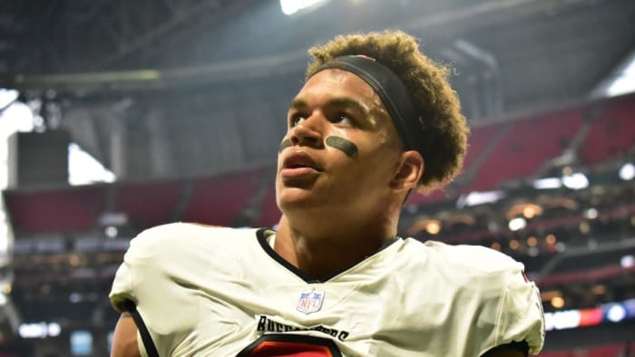 Joe Tryon-Shoyinka and the Bucs defense have a tough challenge ahead of them in Josh Allen and the Bills offense.